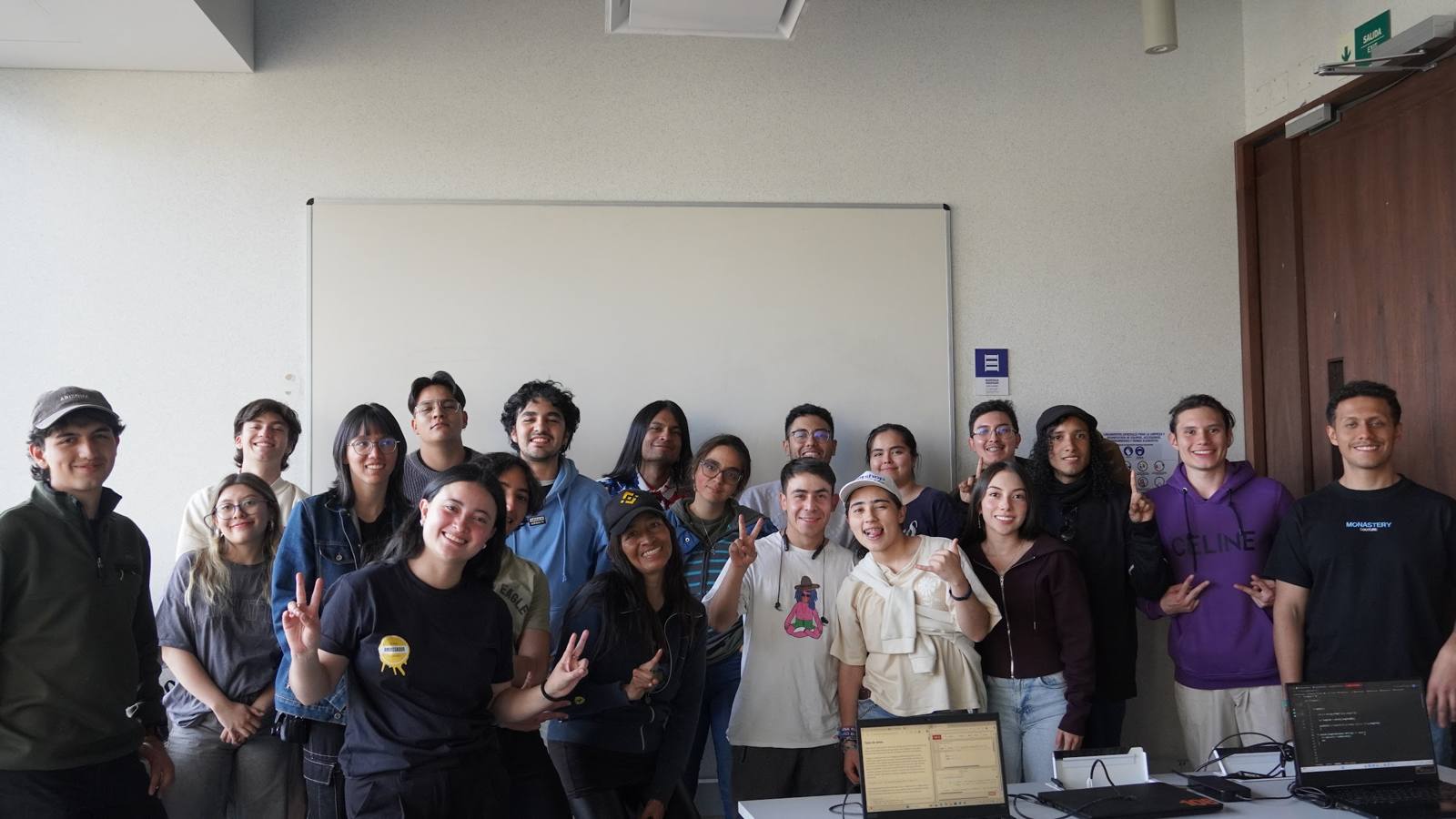Foto de grupo de la Stellar Blockotha